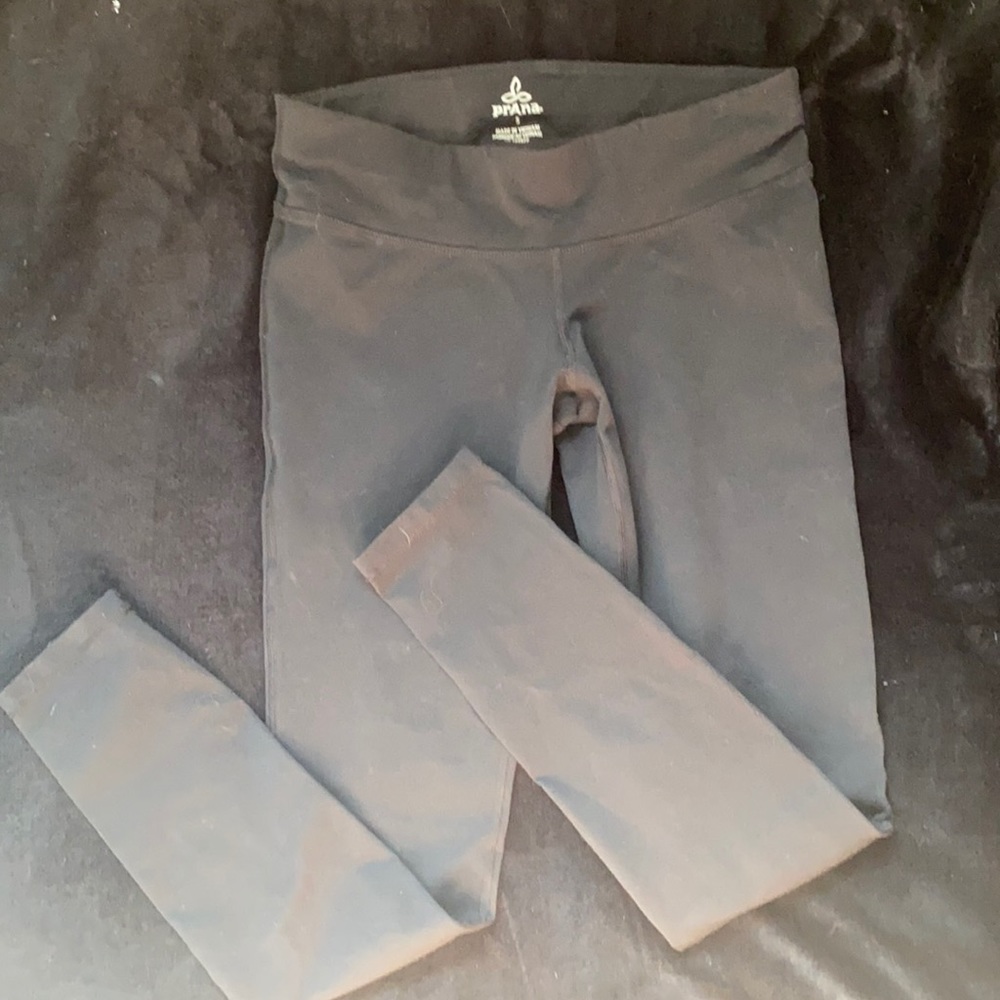 Black PRANA leggings